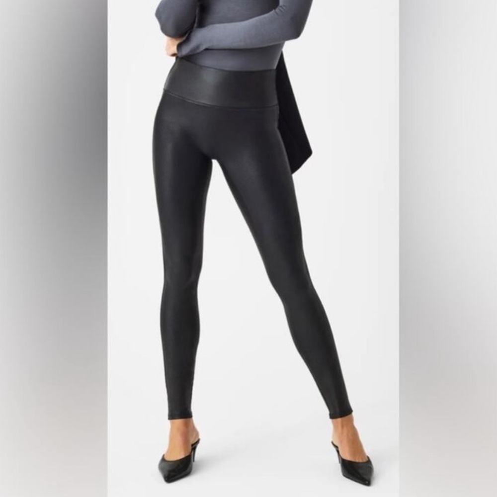 SPANX Black Faux Leather Leggings Large NWOT 2437